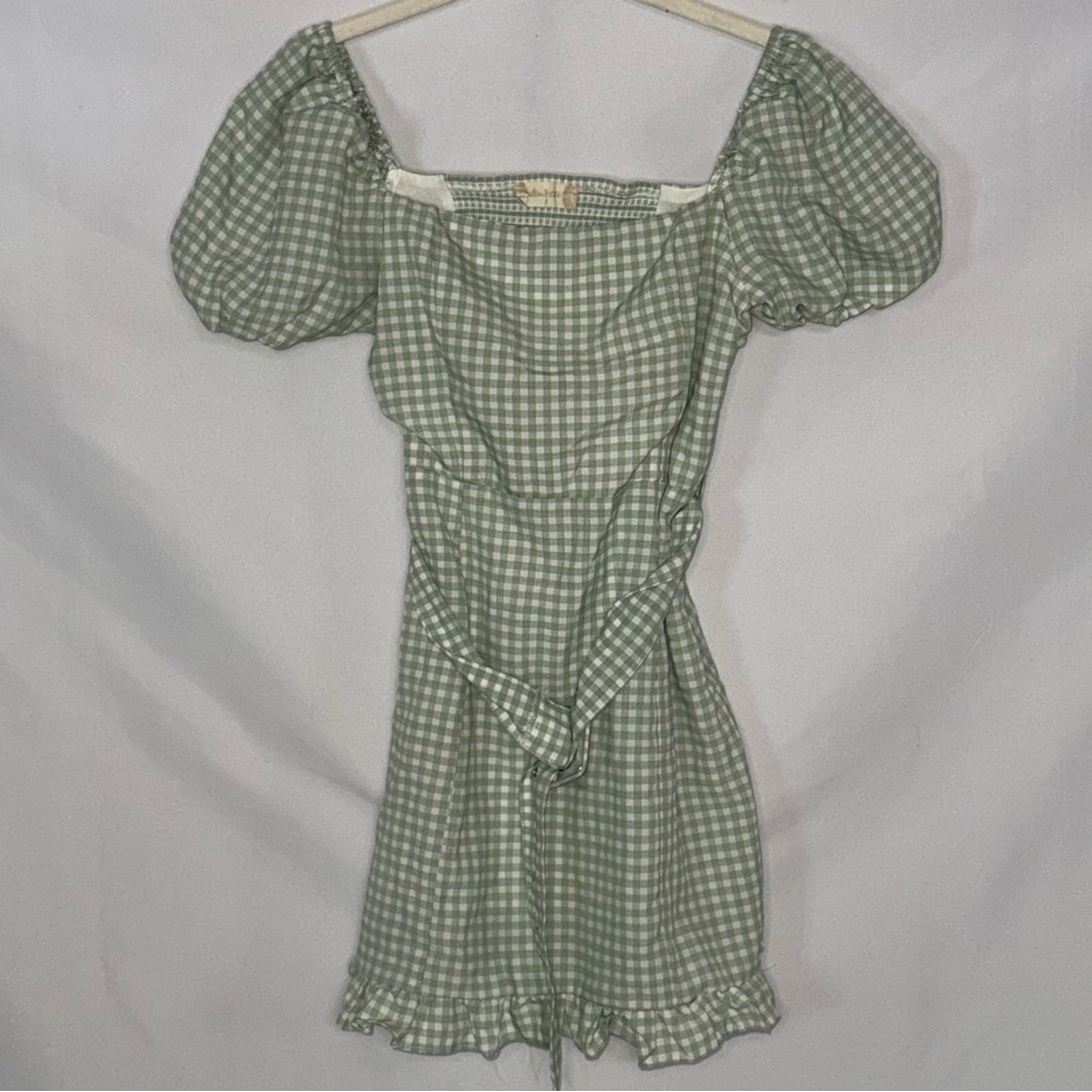Altar’d State Green & White Gingham Smocked Puff Sleeve Mini Dress Size S EUC - Picture 1 of 3